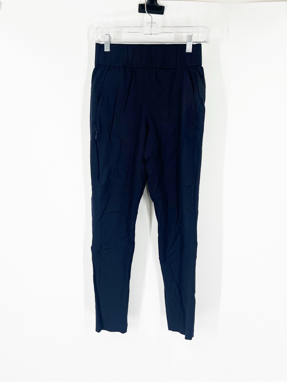 Alder Open Air Pants in Navy High Rise